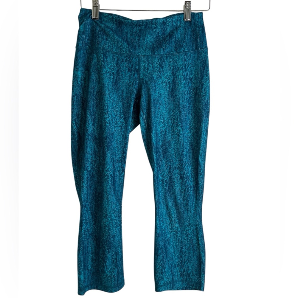 Patagonia Worn Wear Teal Centered Crops – Women’s Recycled Performance Leggings